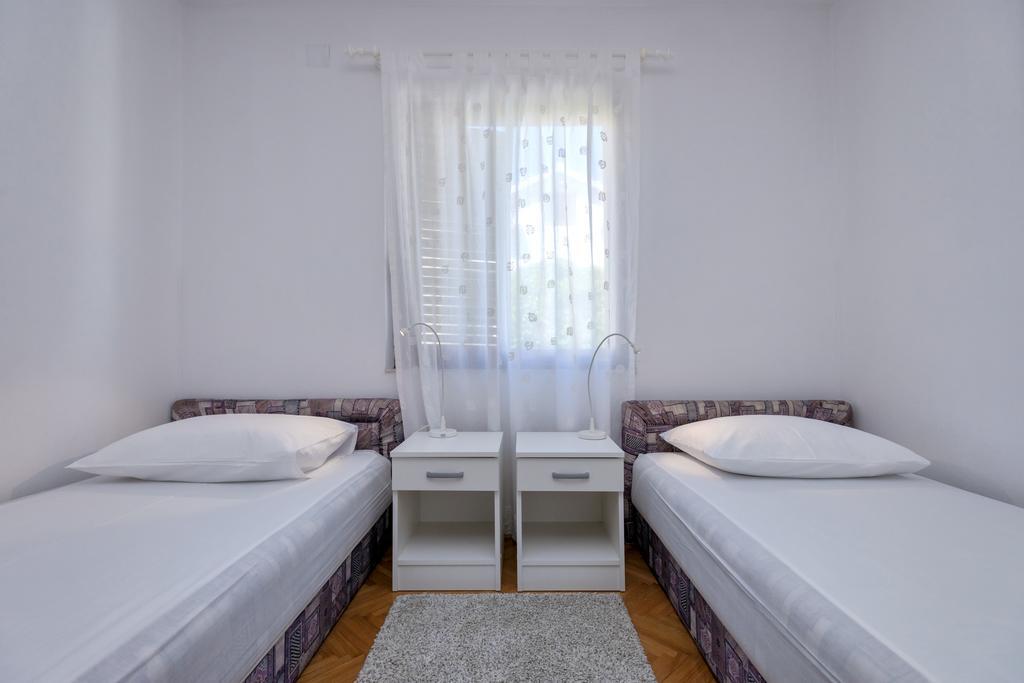 Apartment Mi *