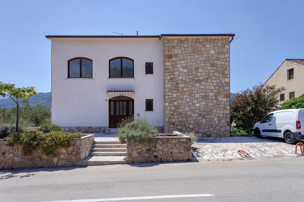 Apartment Mi